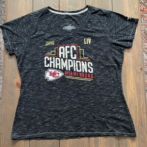 Fanatics KC Chiefs LIV AFC Champions Women’s V-neck T-shirt, size X-Large.
